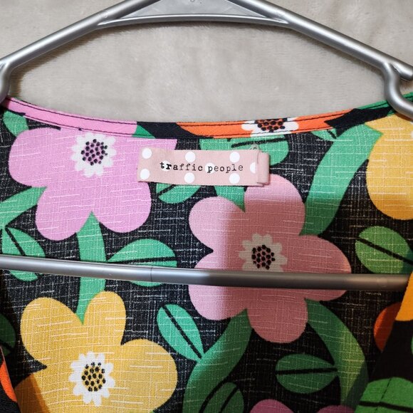 Traffic People Hippie Boho Colorful38 in Floral Print Blouse Balloon Sleeves & V - Picture 5 of 5